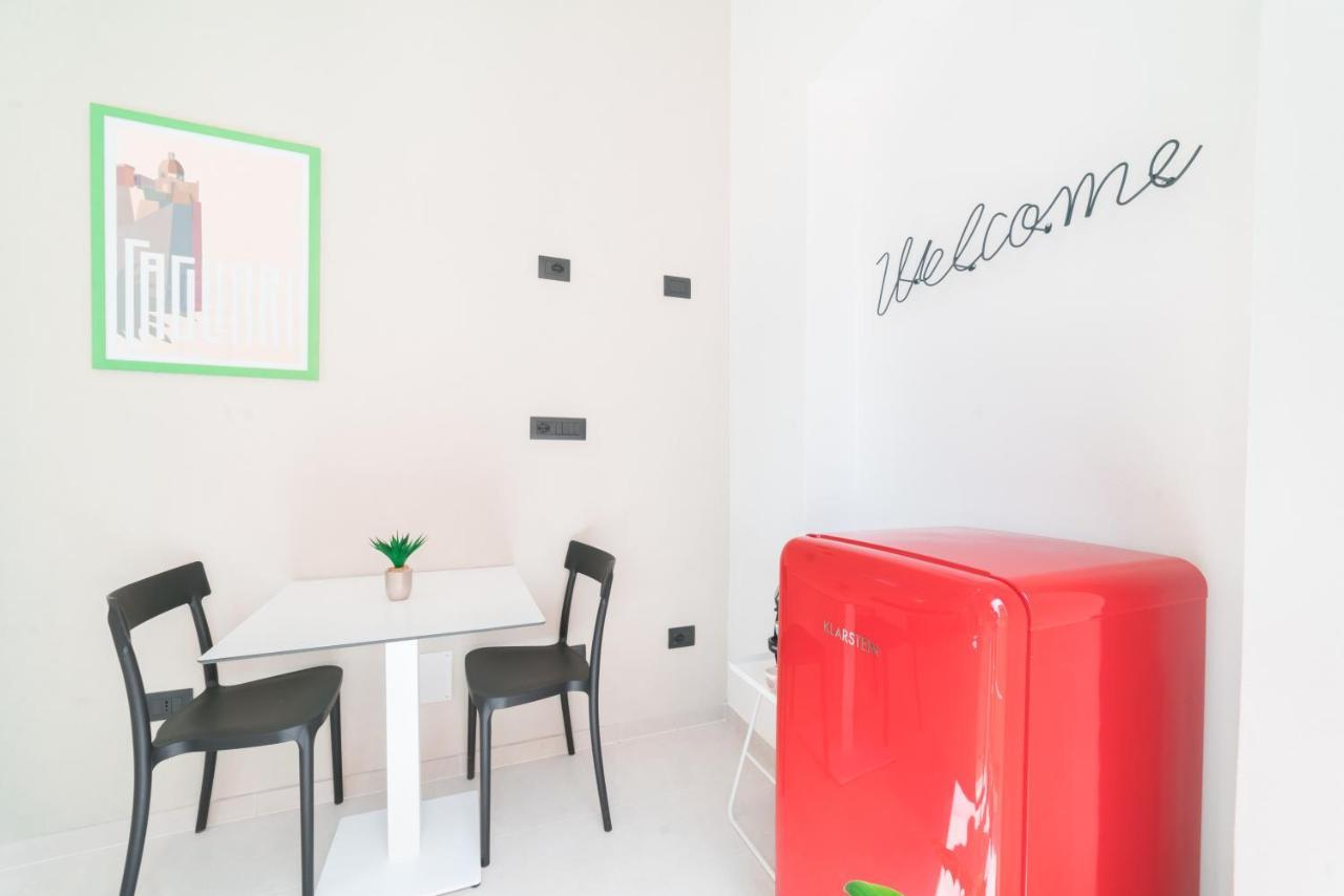 Linee Moderne Apt - Wifi - Ac 칼리아리 외부 사진